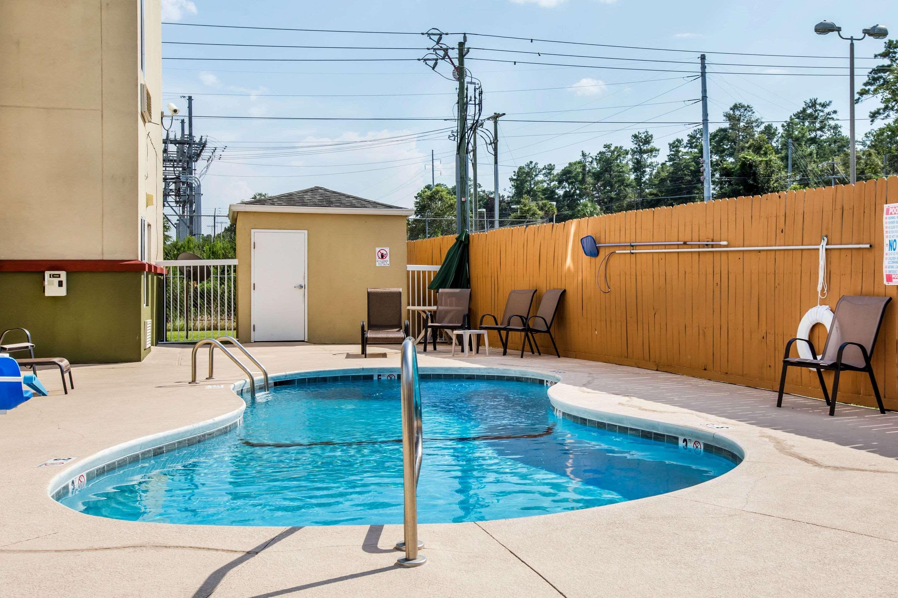Econo Lodge Valdosta Kültér fotó