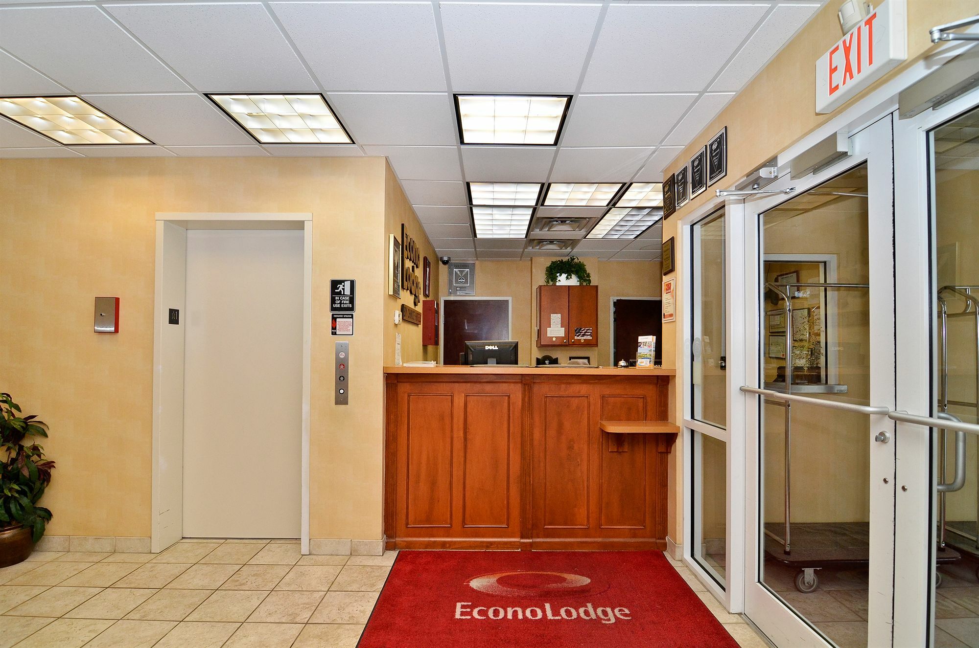 Econo Lodge Valdosta Kültér fotó